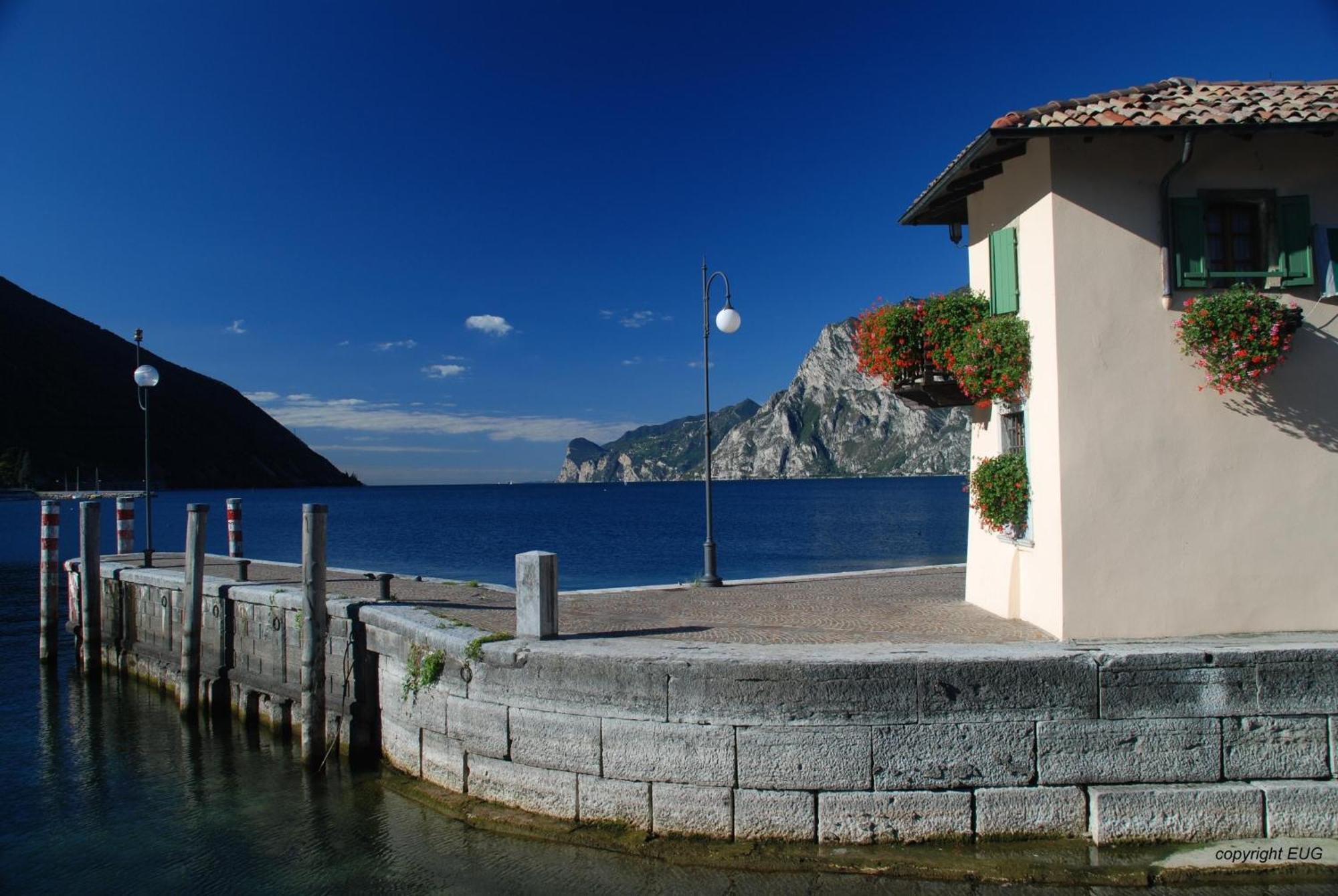 Casa Marco Lägenhet Torbole Sul Garda Exteriör bild